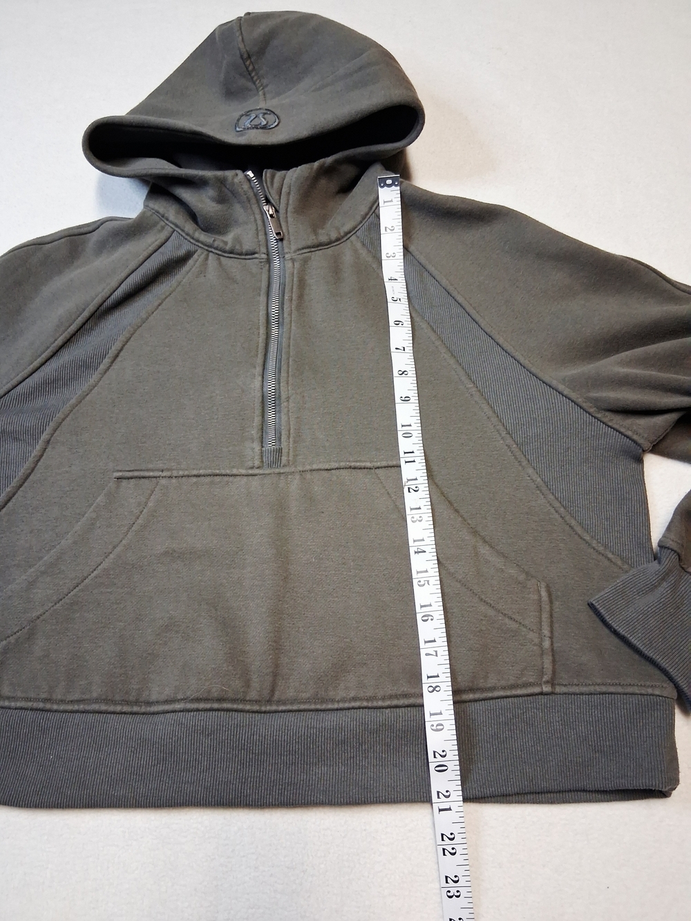 lululemon athletica Women's Half-Zip Hooded Sweater - Charcoal - Picture 5 of 9